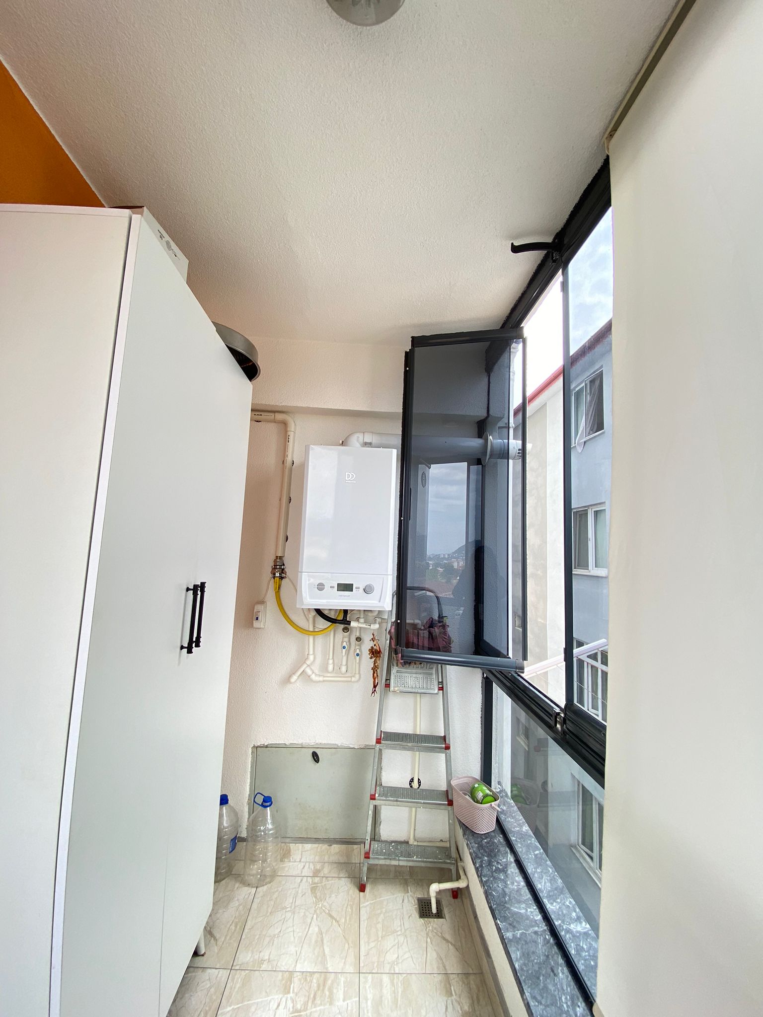 MABEL GAYRİMENKUL-SANAYİ MAH. DENİZ MANZARALI GENİŞ DAİRE